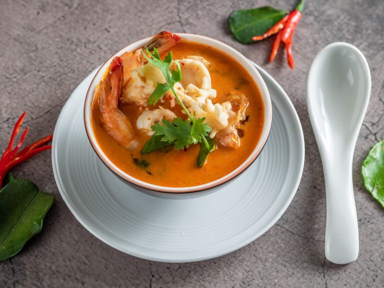 Tom Yum 1200×900