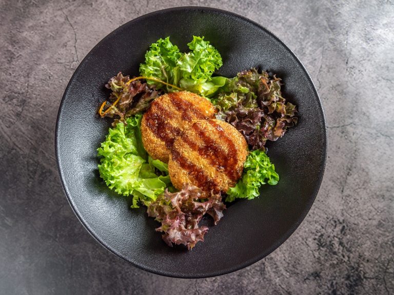 Salmon Cake 1200×900 (2)